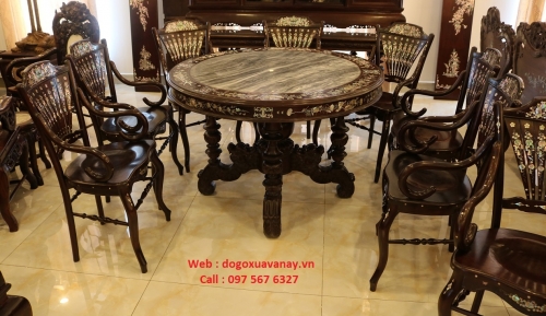 Bộ Bàn Tròn Cù Lá Và 8 Ghế Rẻ Quạt Cẩn Ốc - Rất Đẹp.