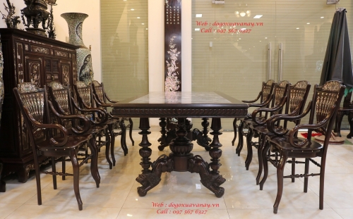 Bộ Bàn Sư Tử Mặt Đá và 8 Ghế Dẻ Quạt Kiểu Nam Bộ . 