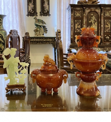 Đỉnh Mã Não Cổ  Xông Trầm Hương