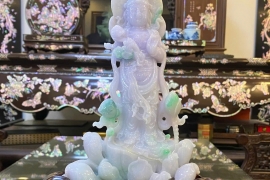 Tượng Quan Thế Âm Bồ Tát - Từ Bi Phổ Độ