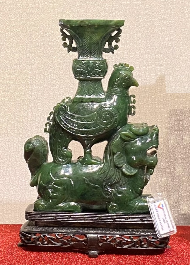 Đồ ngọc cổ nhật bản