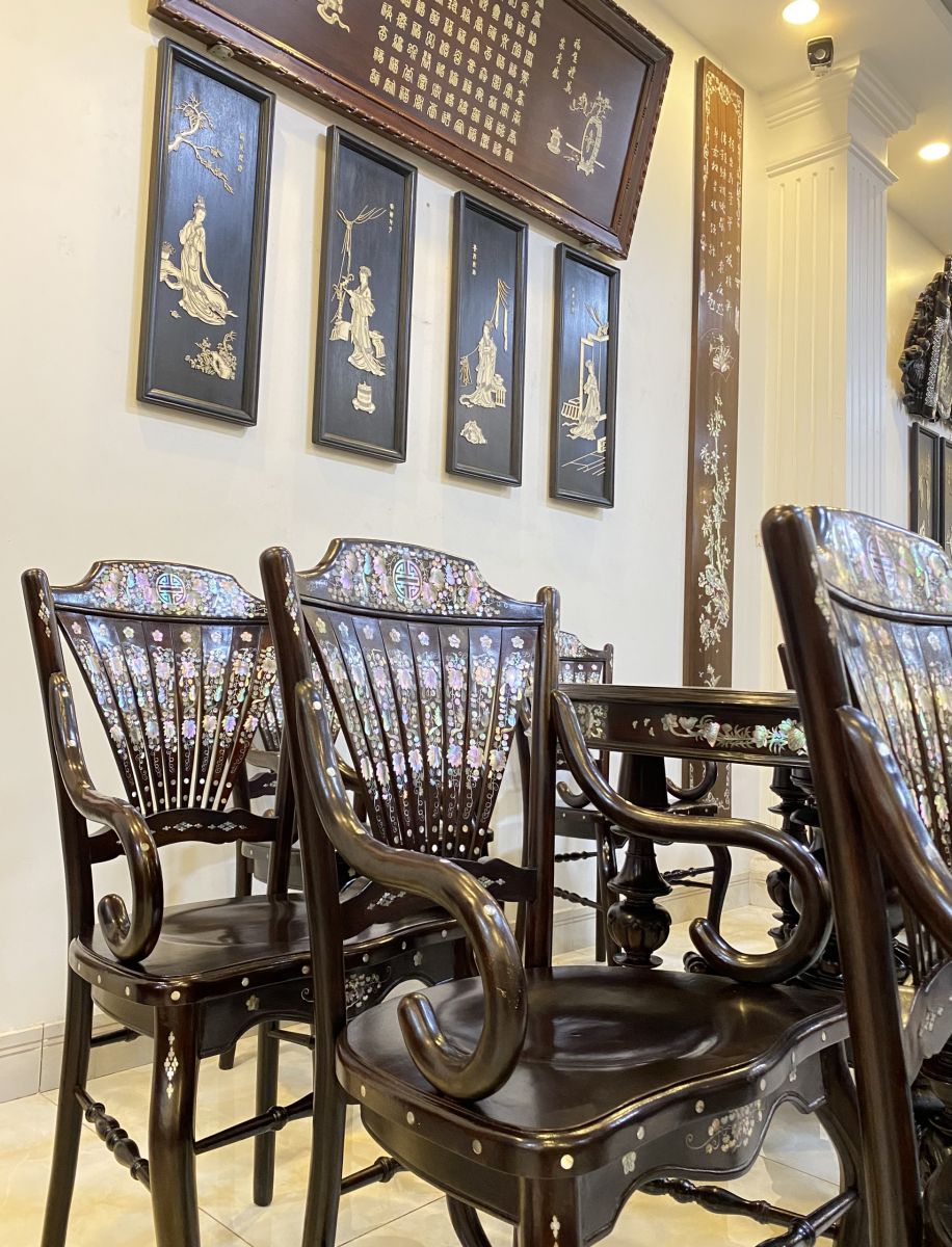 bộ bàn ghế ăn cù lá