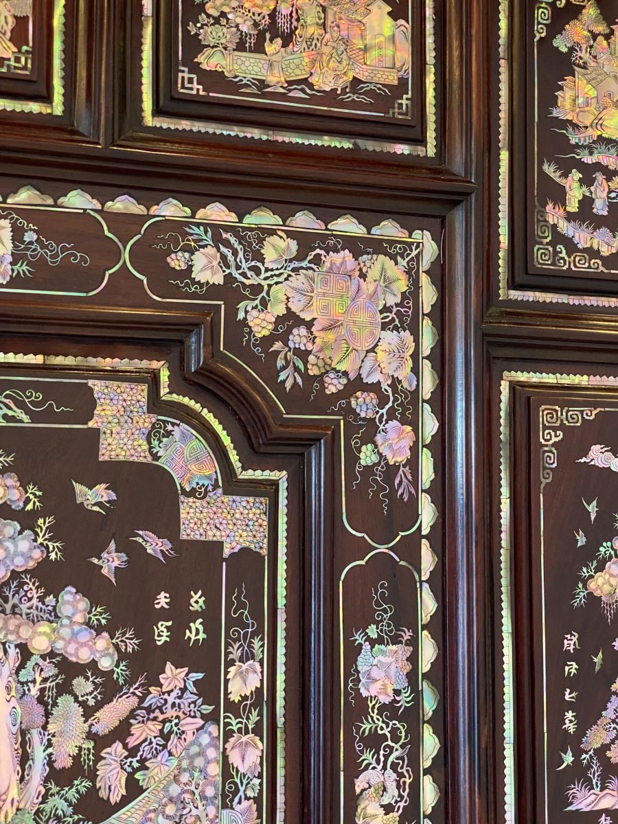 Tủ thờ khảm ốc gỗ cẩm