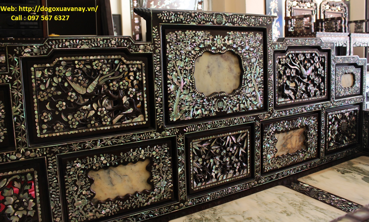 bàn ghế cổ rất đẹp