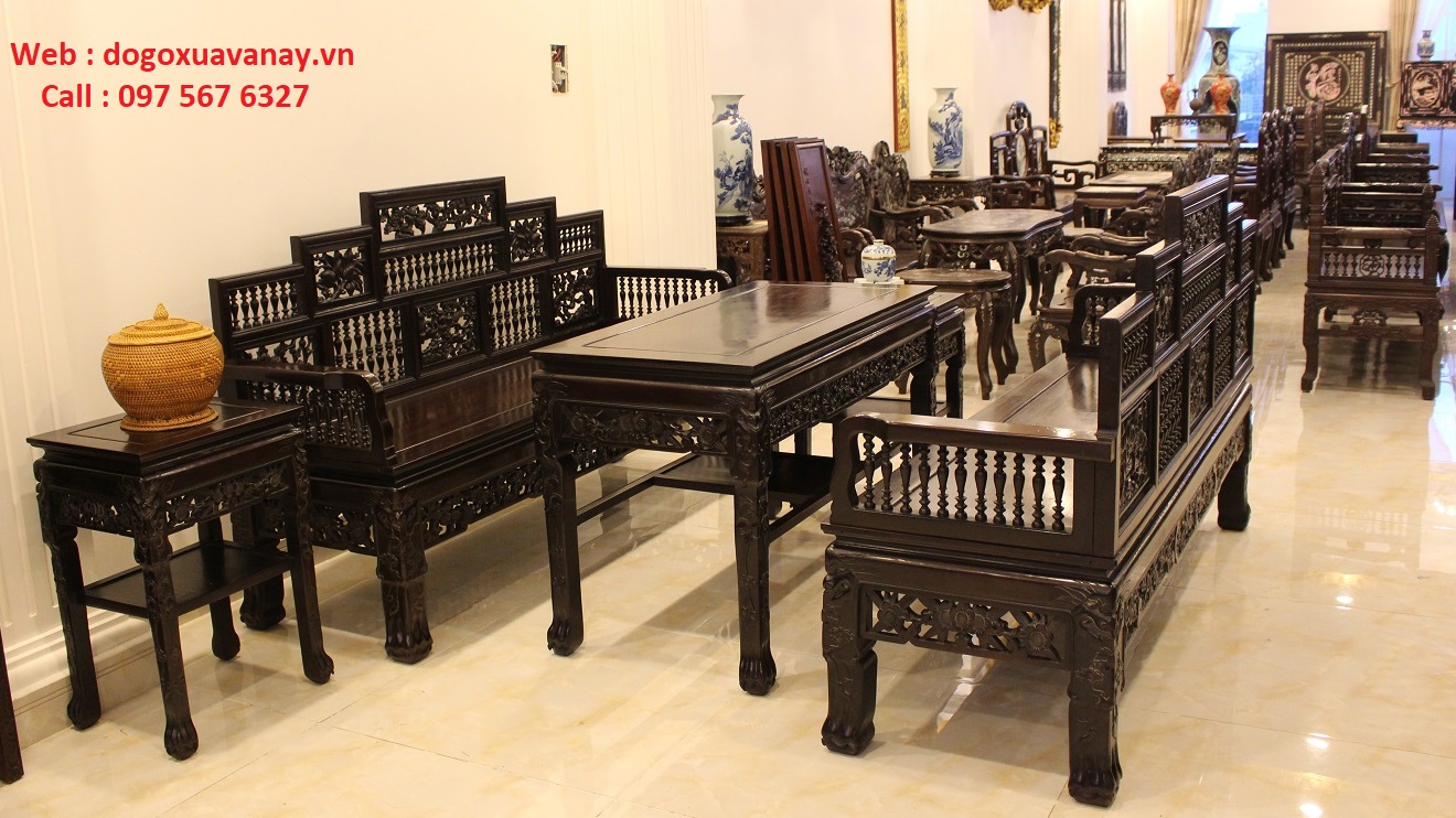 trường kỷ trong nhà cổ