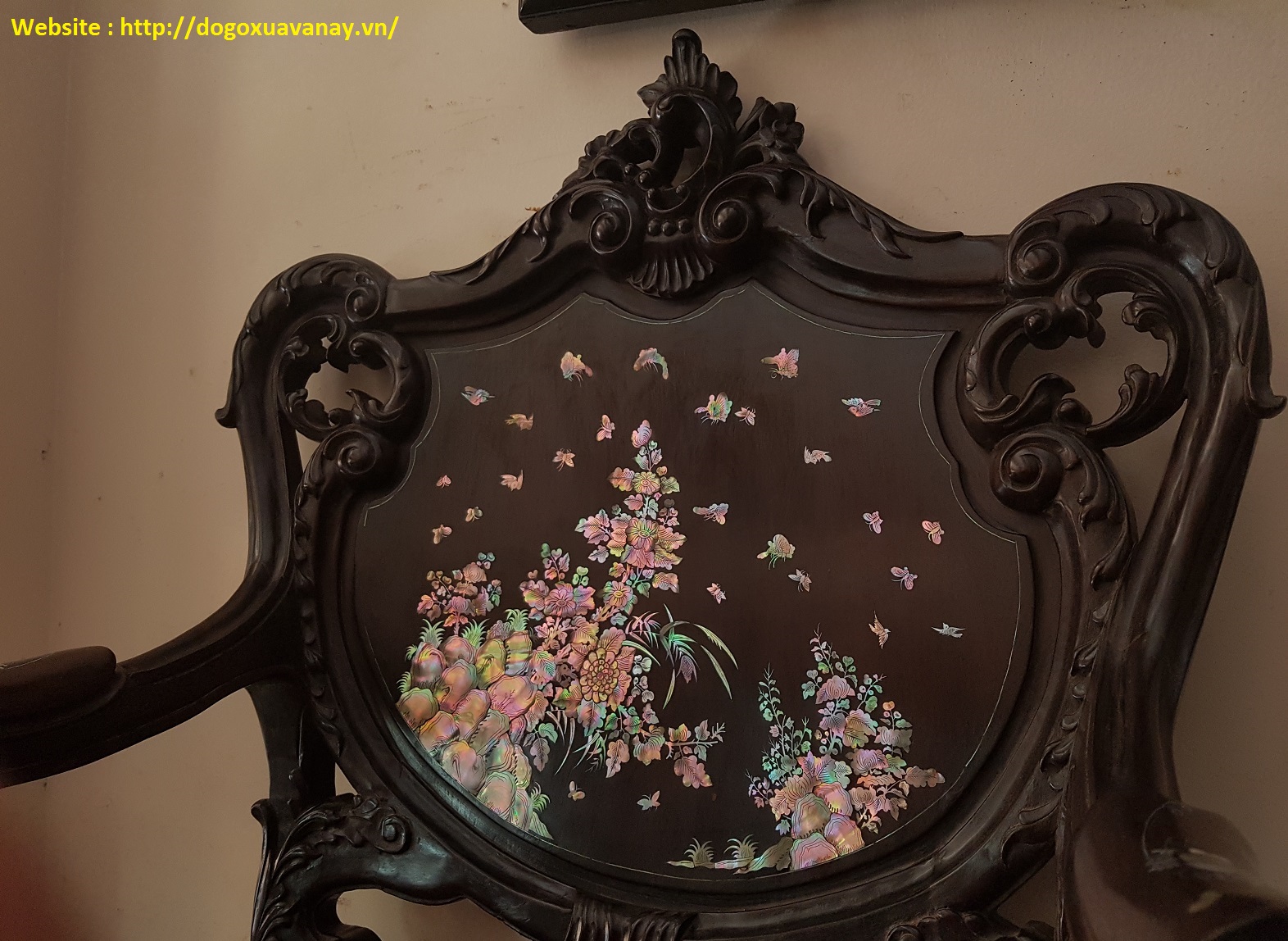 bàn ghế cổ ở hà nội