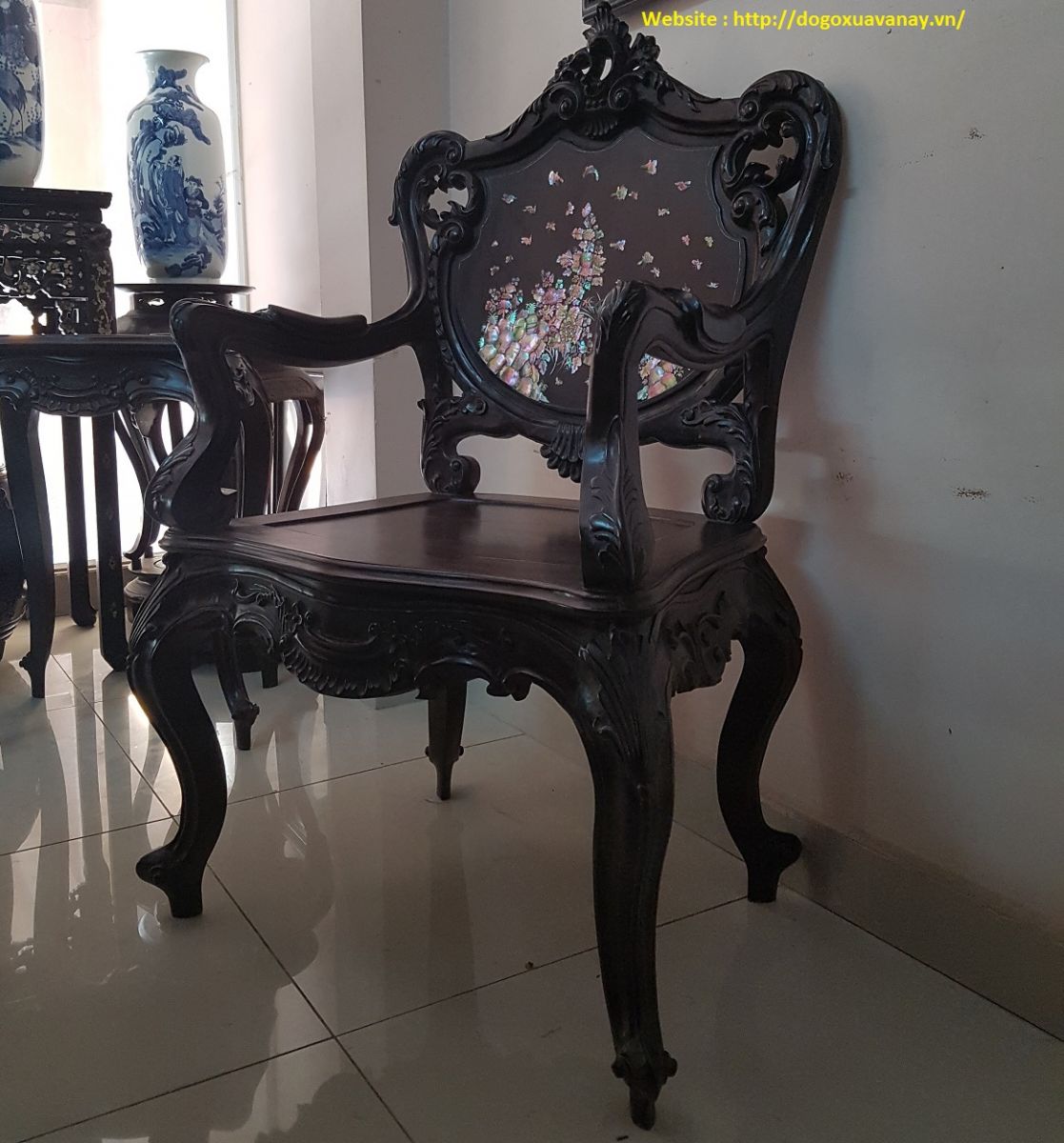 đồ cổ khảm ốc
